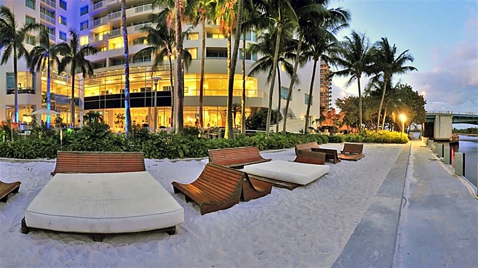 GALLERYone DoubleTree Suites Hilton Hotel Fort Lauderdale Travel Deals