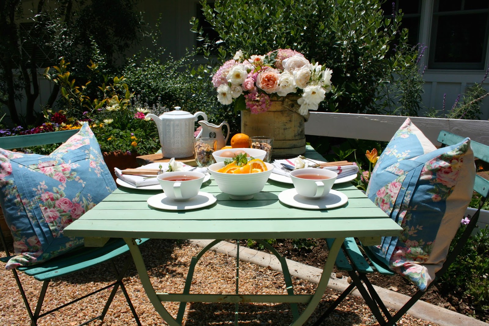 The Polished Pebble Breakfast In The Garden