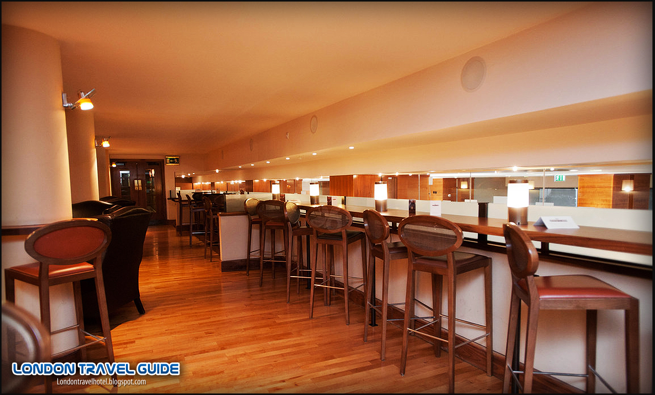 London Travel Guide Royal Garden Hotel
